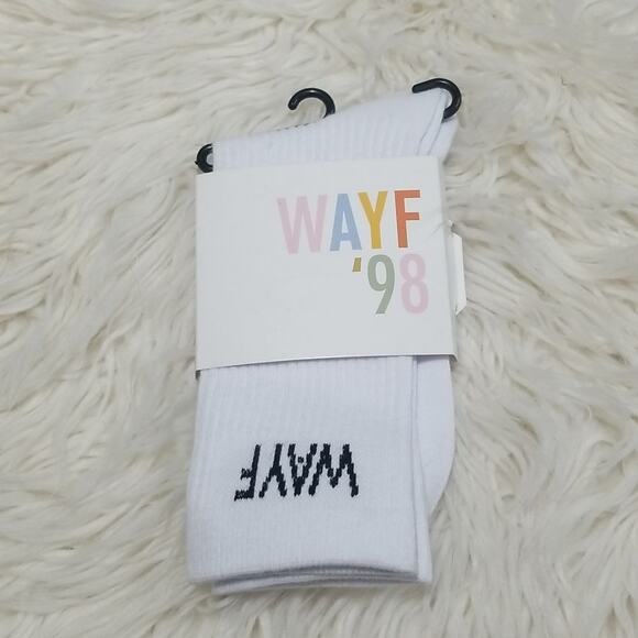 NEW! WAYF Where are you From? Women's crew socks white size S/M - Picture 1 of 3
